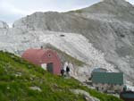 Marble horror picture show: Aronte, once upon a time there was a wild bivouac