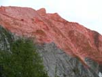 Apuane, the marble painted by the sunset