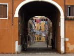 Sottoportego